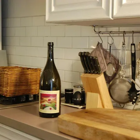 Virginias B&B-2